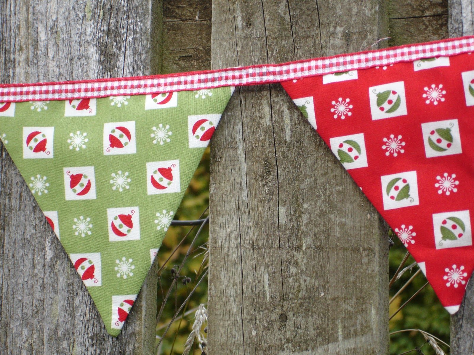 Canadian Abroad: Bunting Galore
