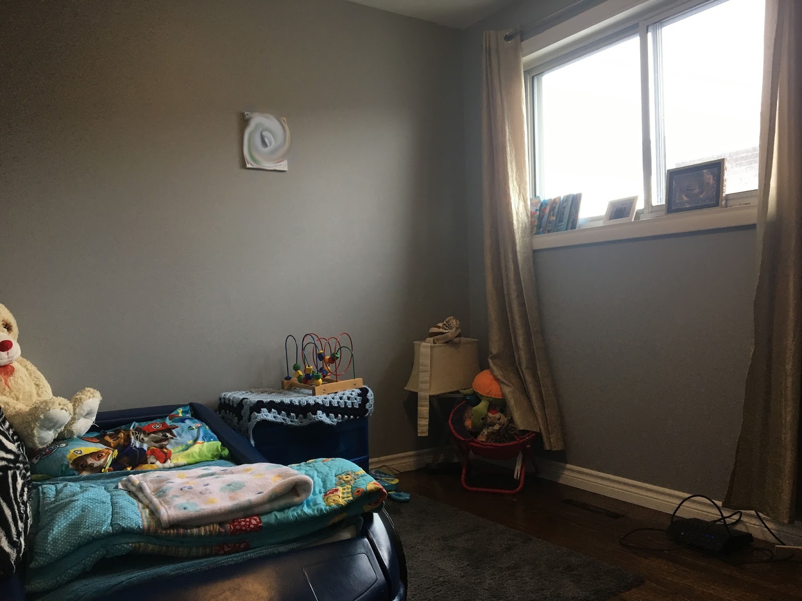 Beautiful House near Shoppers World Brampton