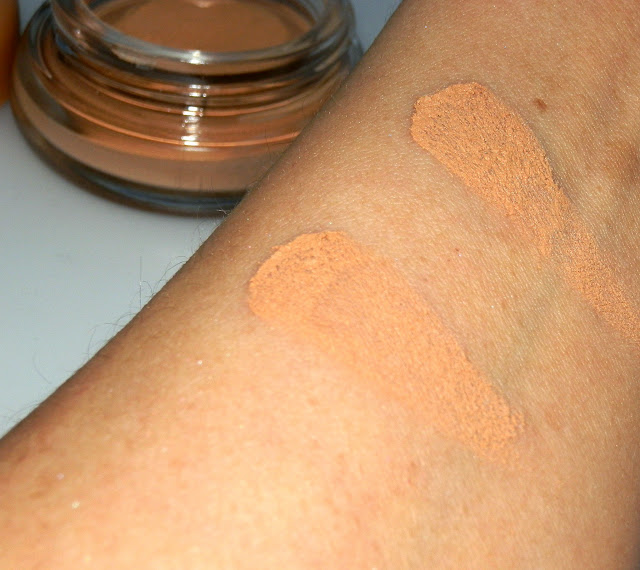 Essence Soft Touch Mousse Foundation N02 Swatches and Reviews 
