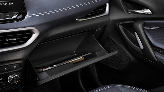 Novo Chevrolet Tracker 2020 - interior