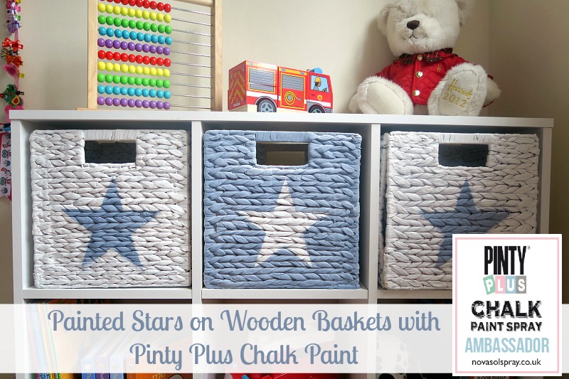 Painted Stars on White Wooden Cube Baskets with Pinty Plus Chalk Paint