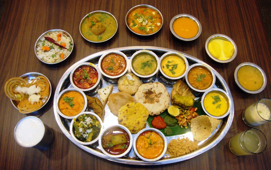 Famous Gujarati Thali Restaurants in Nagpur | Top Restaurant in Nagpur