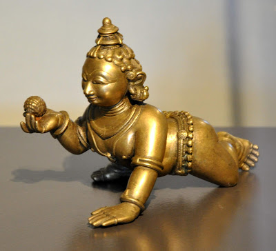 Infant Krishna holding a ball of butter. Orissa, c. 1800 CE, bronze. Museum Rietberg, Zurich