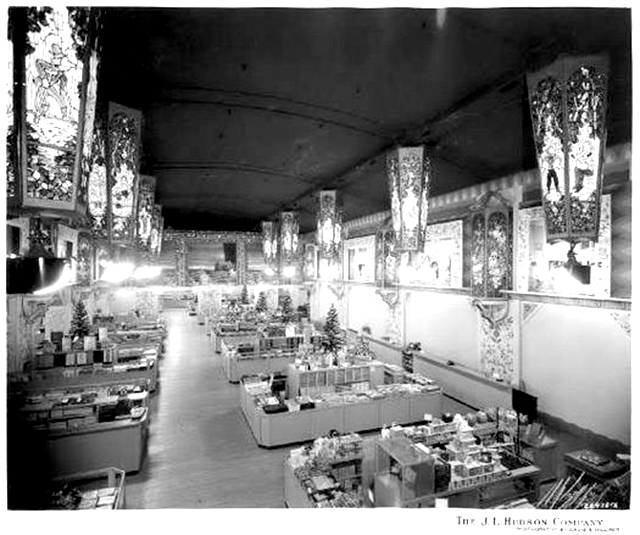 RETRO KIMMER'S BLOG 16 PHOTOS FROM JL HUDSONS DOWNTOWN DETROIT CHRISTMAS