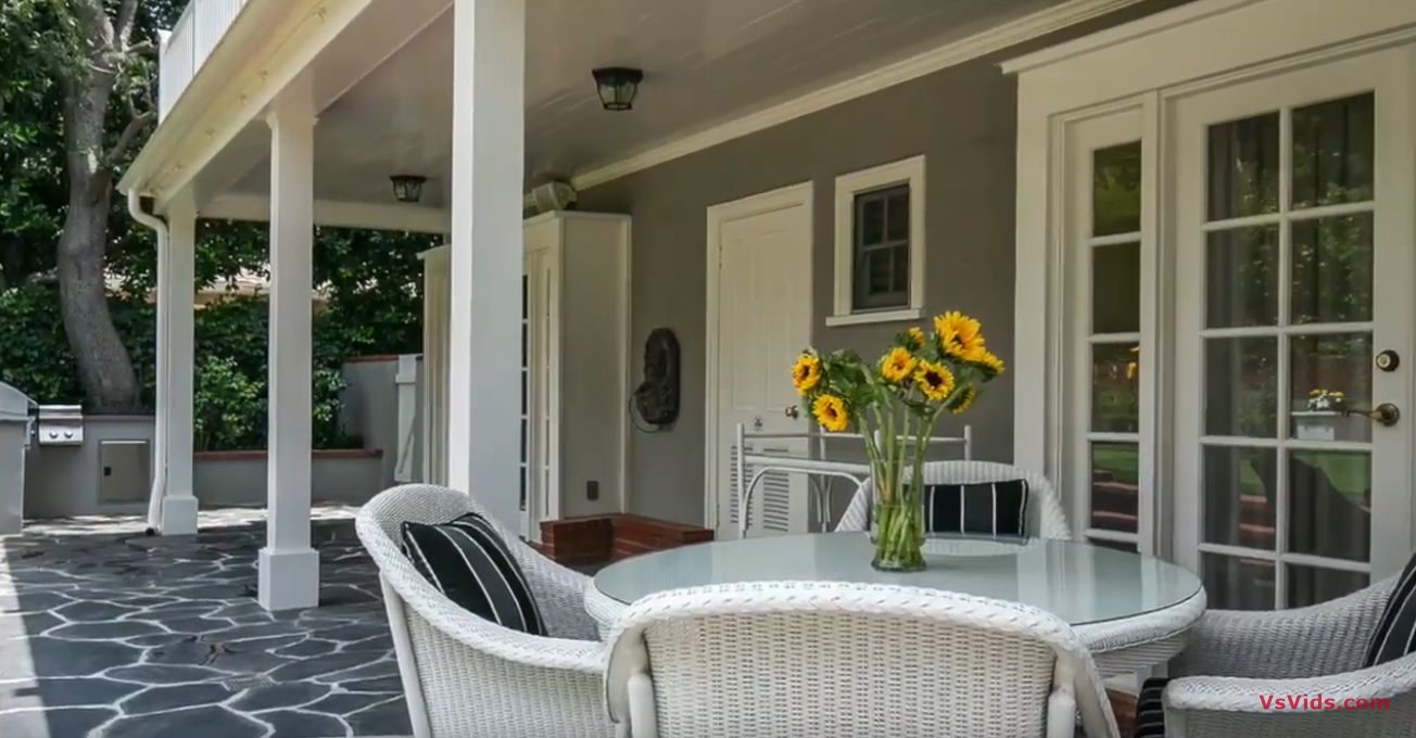 17 Photos vs. 125 Club Road | Pasadena - Luxury Home & Interior Design Tour 17 Photos vs. 125 Club Road | Pasadena - Luxury Home & Interior Design Tour