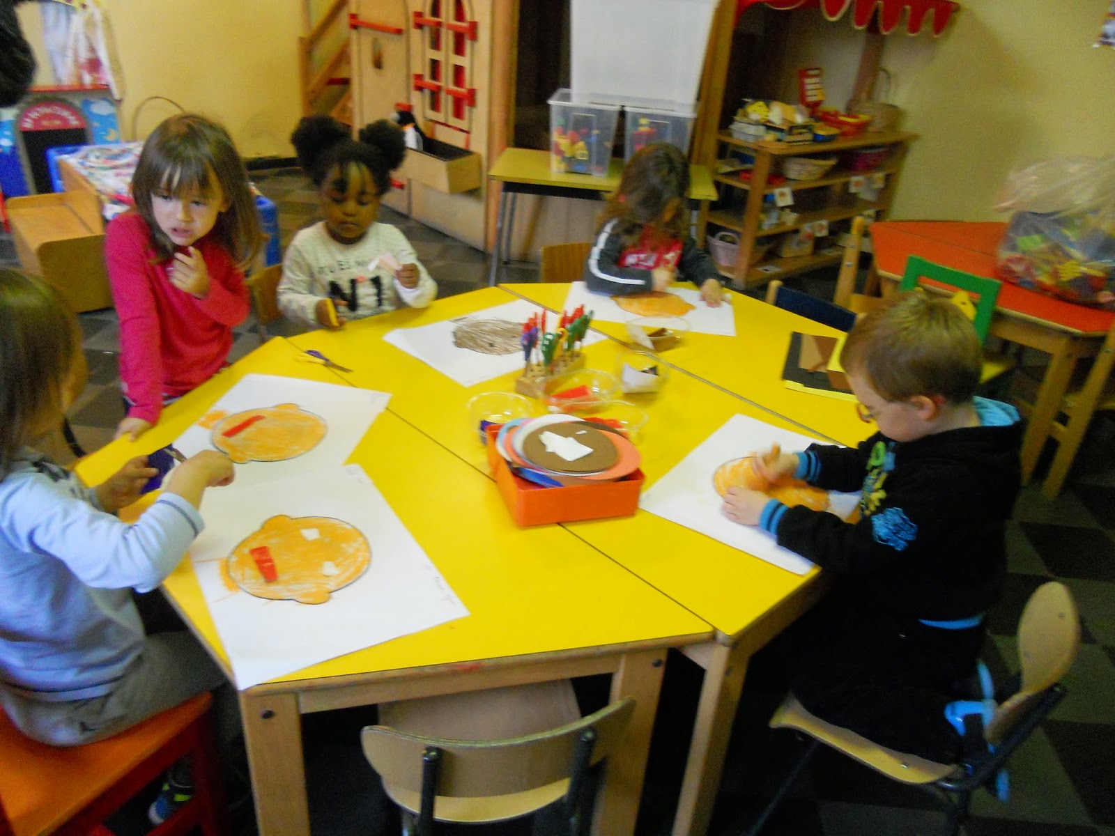 kleuterschool Puur Natuur: Thema; Mijn lichaam