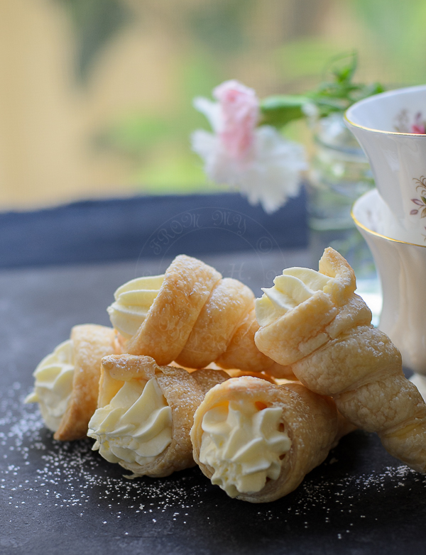 Custard Cream Horns Lisa's Lemony Kitchen