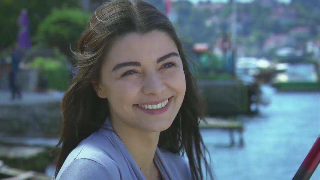 Elif odcinek 206: Przesyłka z wężem! [Streszczenie + Zdjęcia]