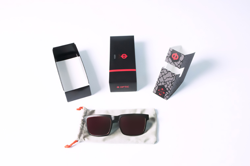 Custom Sunglasses Packaging And Holder on Packaging of the World