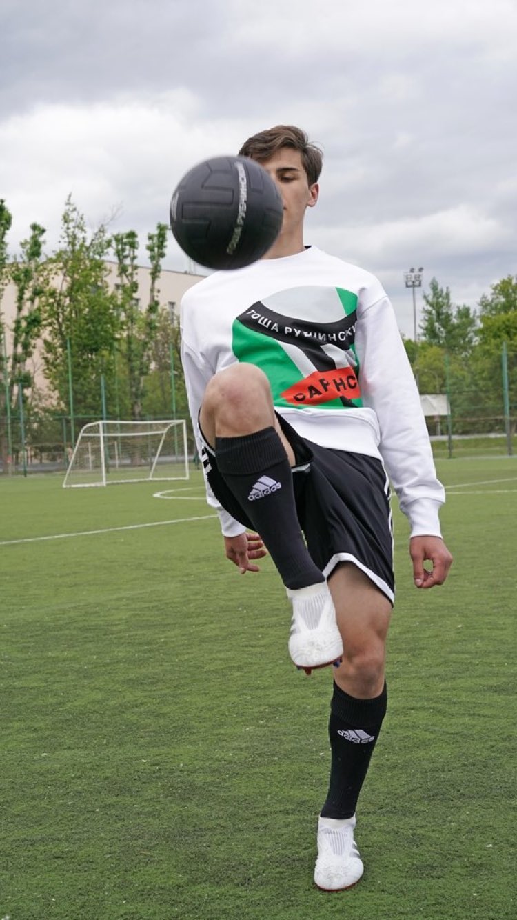 adidas predator 20.1 size 9.5