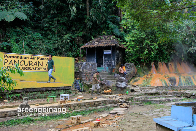 pancuran pitu baturraden banyumas