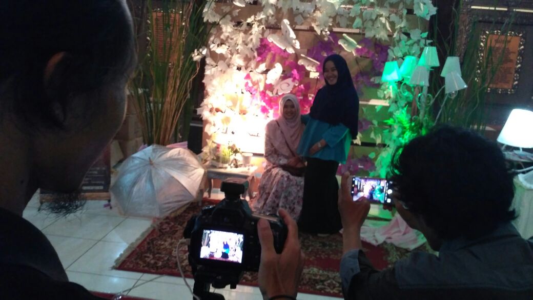 +0856-4020-3369 ; Jasa Photobooth Semarang ~Wedding Bayu & Dyah~ +0856-4020-3369 ; Jasa Photobooth Semarang ~Wedding Bayu & Dyah~