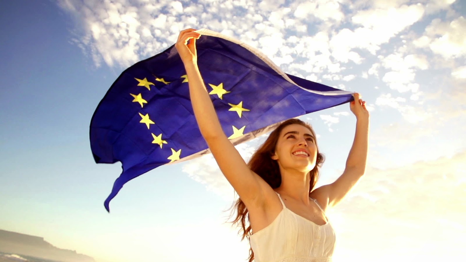 здоровое долголетие. счастливый человек. человек радостный. здоровье суставов. счастливый человек.