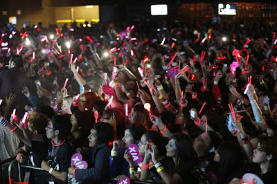 Kpop News 뉴스: Konser di Meksiko, 3.500 Fans Nyanyikan Lagu Untuk Junsu JYJ