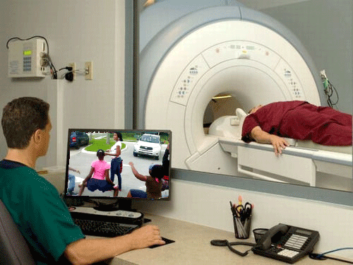http://4.bp.blogspot.com/-jal7-KDCqCI/U6Yy-yK9nwI/AAAAAAAAhL0/LyaHoOe3TbI/s1600/eu_no_trabalho.gif