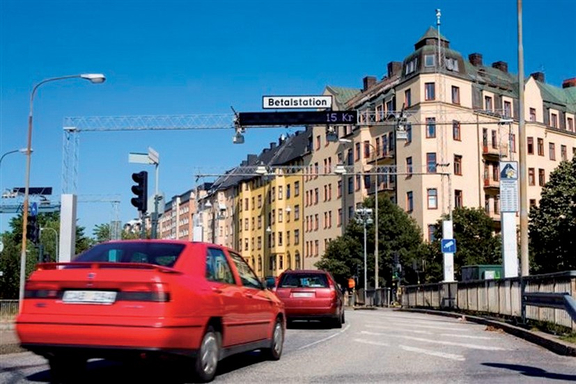 Keibun's Monthly Energy Note Evaluating the Benefits and Costs of Road