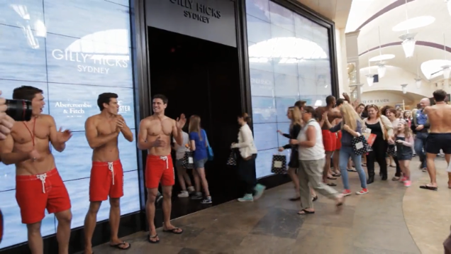 hollister bluewater opening times