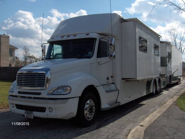 РђРІС‚РѕРґРѕРј freightliner