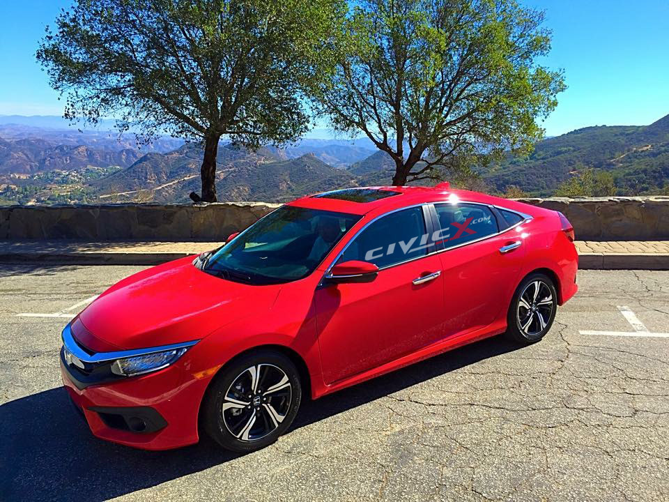 Honda Civic 10 sedan Red
