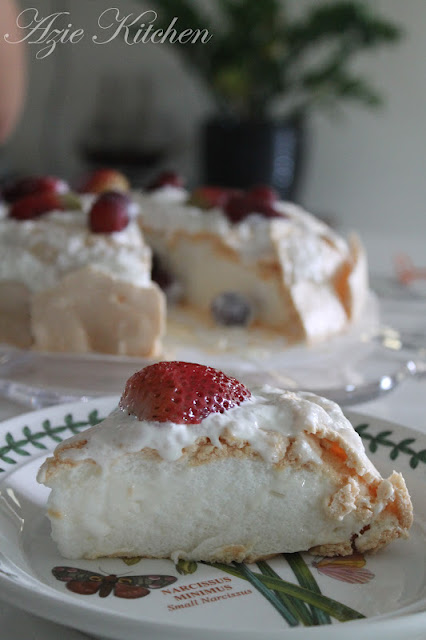 My Pavlova, Yeaah