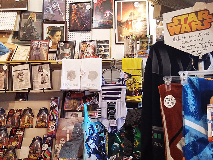 The Fangirl Crafter: Visiting the Star Wars Shop in Aberdeen, WA