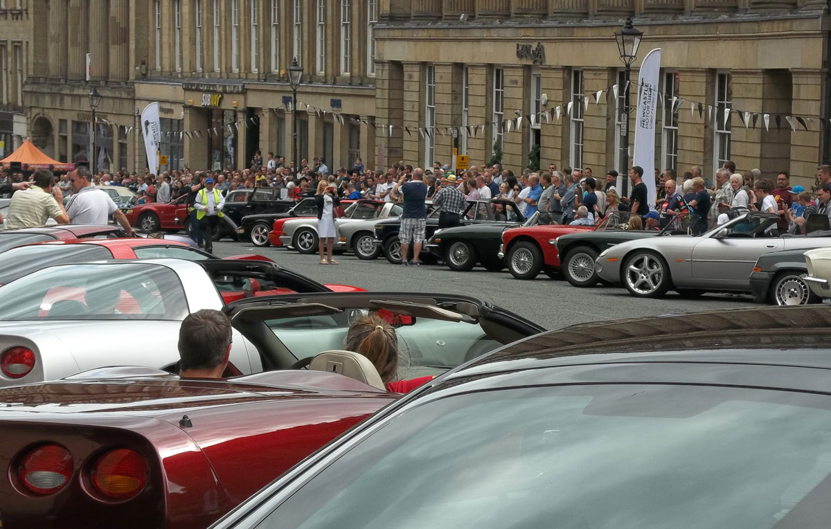 Newcastle’s Grey Street Does It All For The Love of The Cars [PHOTOS] Motor Heads Car Blog
