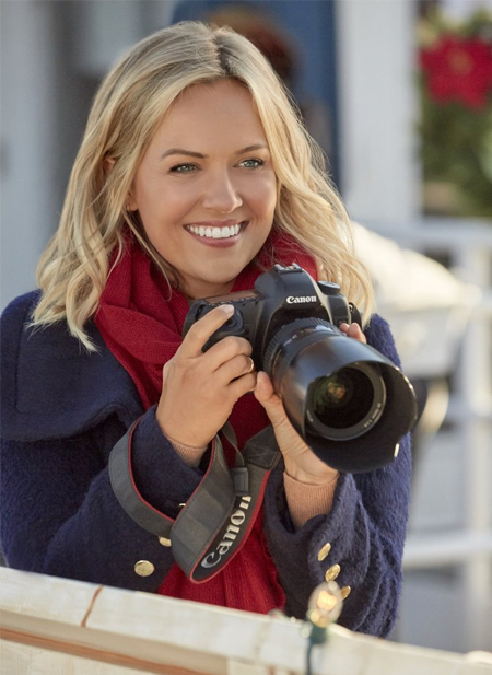 Inspecteur Demonstreer Monica Its a Wonderful Movie - Your Guide to Family and Christmas Movies on TV: Christmas  Bells are Ringing - a Hallmark Movies & Mysteries "Miracles of Christmas"  Movie starring Emilie Ullerup &
