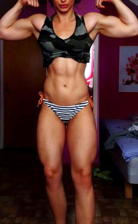 shoulders down