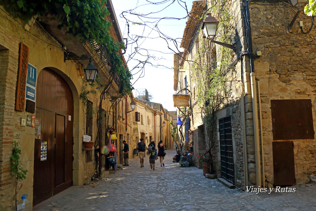 Calles de Peratallada, Girona