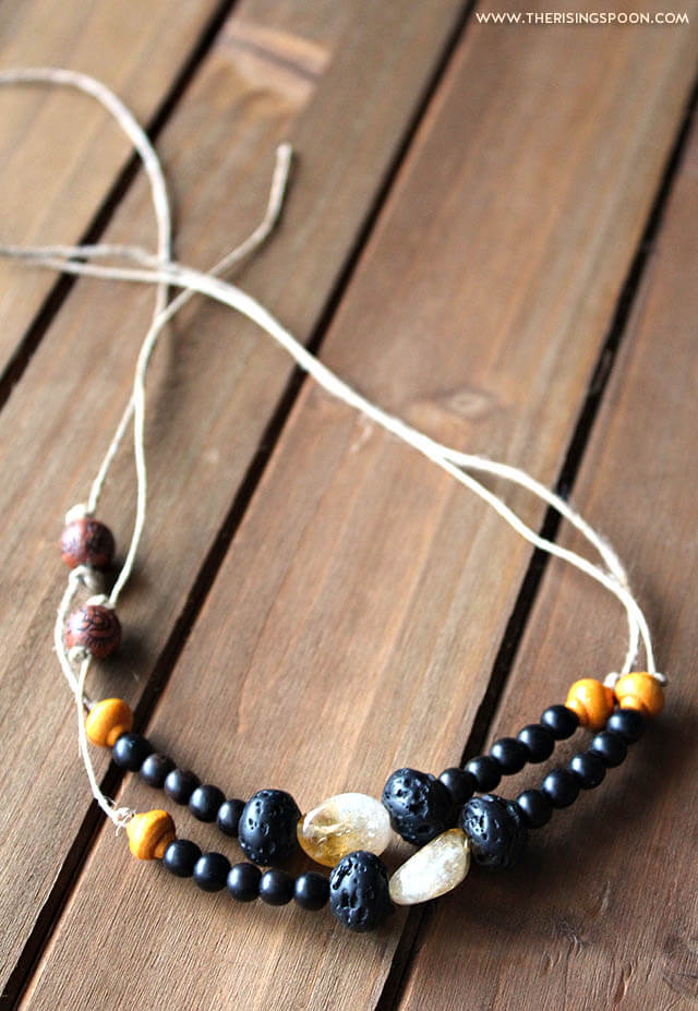 SIVITE Lava Rock Beaded Bracelet - Essential Oil Diffuser With Dog Paw Charm Pet Memorial