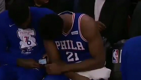Amir Johnson está a la espera de un castigo Amir Johnson está a la espera de un castigo
