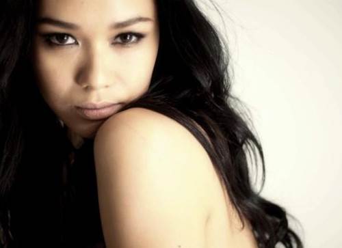 Biodata Profil Adinia Wirasti dan Agamanya Lengkap