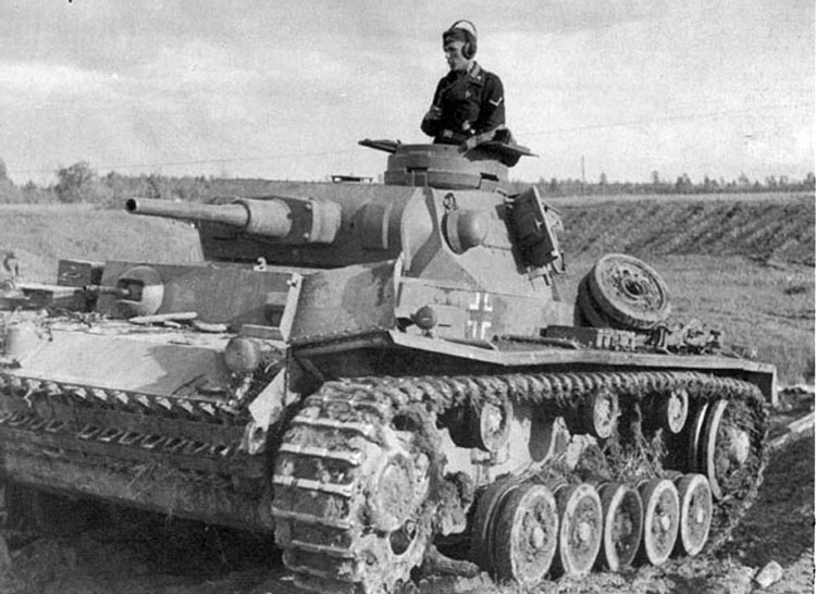 История немецких танков. Танк Германии 2 мировой войны. Танки вермахта 1941-1945. PZ III 1941. Т4 танк вермахта.