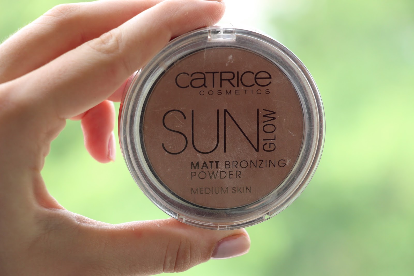 Review CATRICE Sun Glow Matt Bronzing Powder