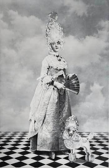 "Lady and poodle" by Zoe Byland - acrylic and airbrush on canvas | arte pintura, obras de arte contemporaneo pop, cool a r t | art Selecta "Lady and poodle" by Zoe Byland - acrylic and airbrush on canvas | cuadros, pinturas, imagenes de arte bonitas chidas, cool stuff, art pictures | paintings, peintures, pitturas