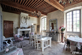 La salle à manger du Posterlon, chambres d'hôtes de charme en Provence