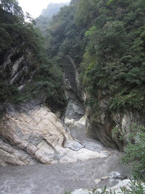 Ruta a la cascada Baiyan, en el Parque Nacional de Taroko, cerca de Hualien