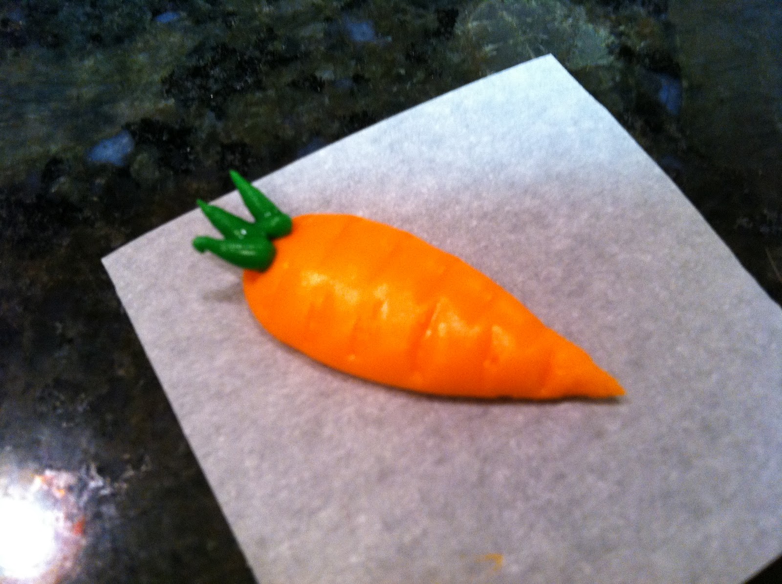 The Iced Queen Royal Icing Carrots