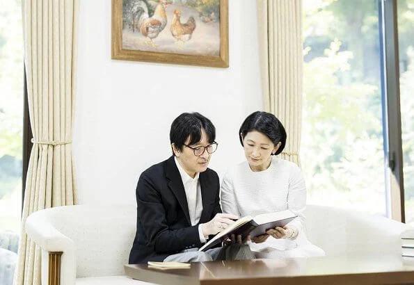 Princess Mako marriage to her boyfriend has been postponed for nearly two years. Princess Mako got married to Kei Komuro. Princess Kako