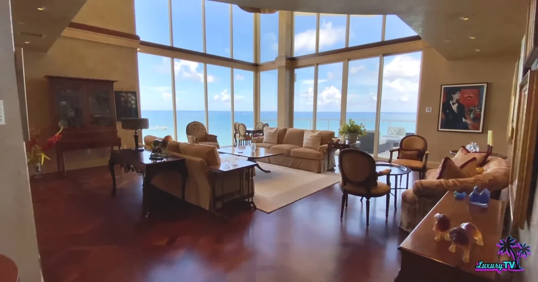 34 Photos vs. 6051 N Ocean Dr PH 5, Hollywood, FL Interior Design Luxury Penthouse Tour