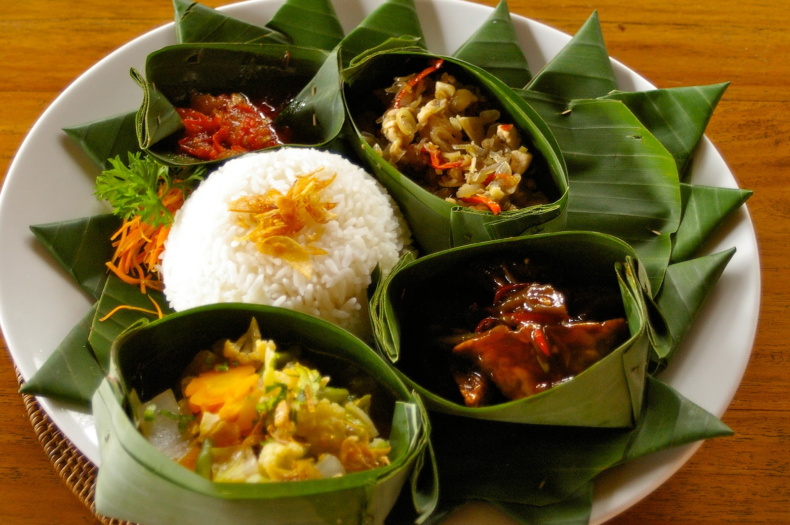 #印尼美食# 来日惹一定要品尝的特色美食！ - 马蜂窝