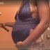 Mulher da marteladas na barriga para abortar. Veja vídeo