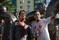 Zombies en las calles (Disfraces) Zombie walk