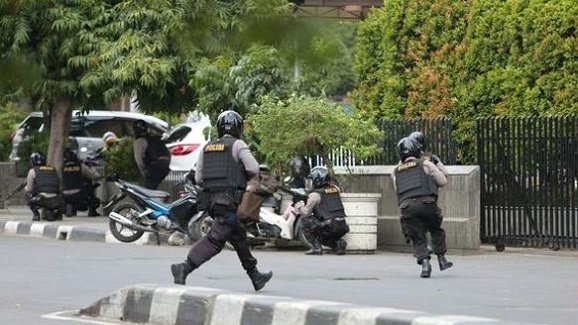 2 Ledakan bom Guncang Thamrin Jakarta Pusat berlangsung di lokasi Sarinah