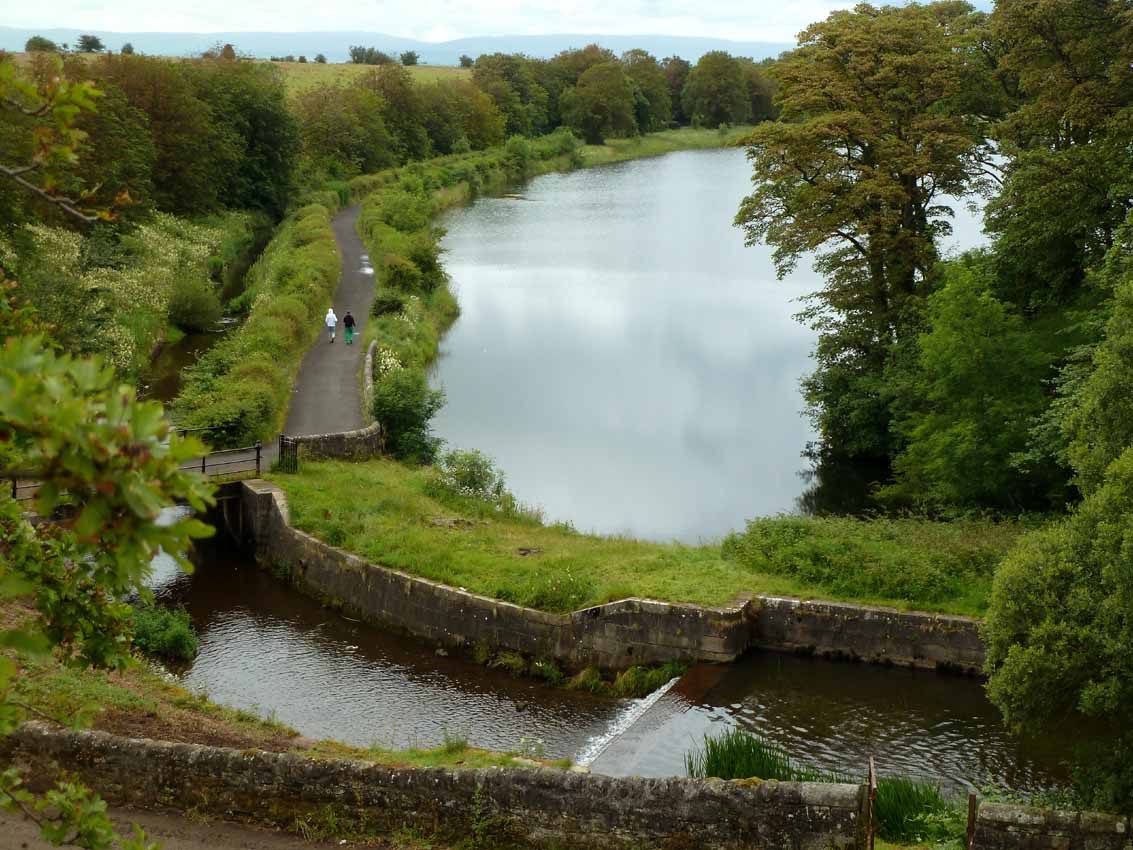 Alex and Bob`s Blue Sky Scotland Dams to Darnley.Barrhead.South Nitshill.