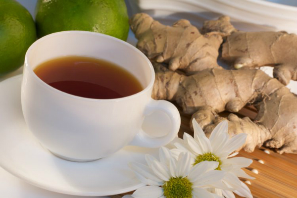 Preparar el jarabe Y Té De jengibre - cura para muchas enfermedades Preparar el jarabe Y Té De jengibre - cura para muchas enfermedades