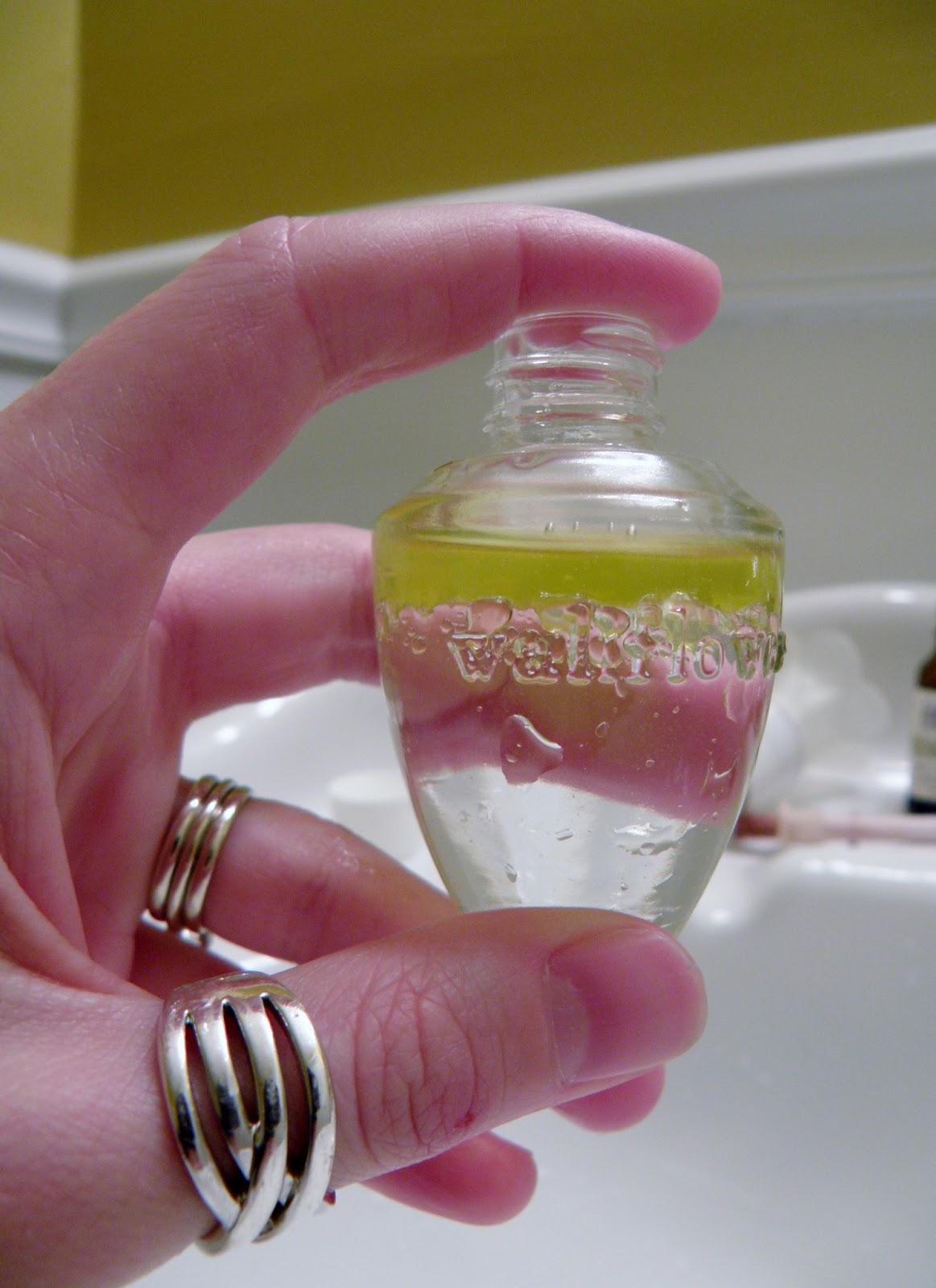 Felicity Defined DIY Fragrance PlugIn
