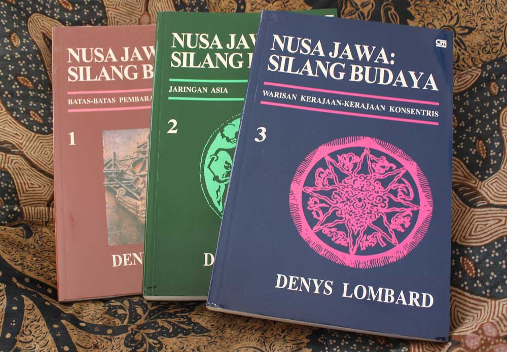 TOKOHITAM: Denys Lombard, Nusa Jawa Silang Budaya, 3 Buku 