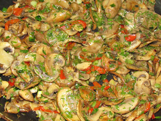 Ciuperci la tigaie / Spring Mushrooms on the pan
