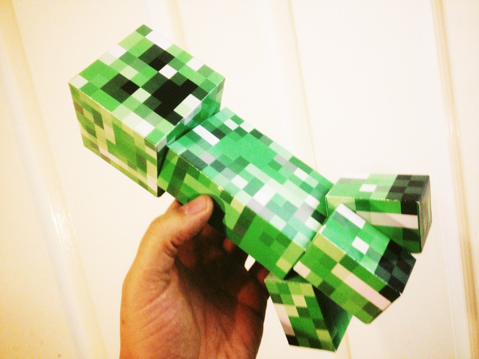 Minecraft Blog: FPSX Games extra big papercraft templates